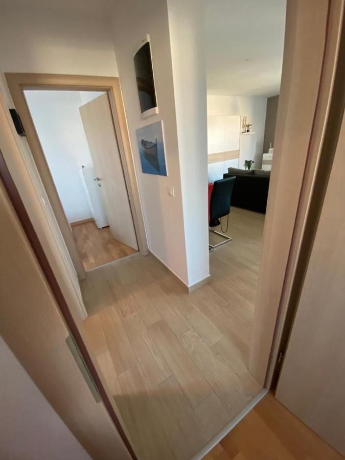 Apartman Erika Nin Luaran gambar