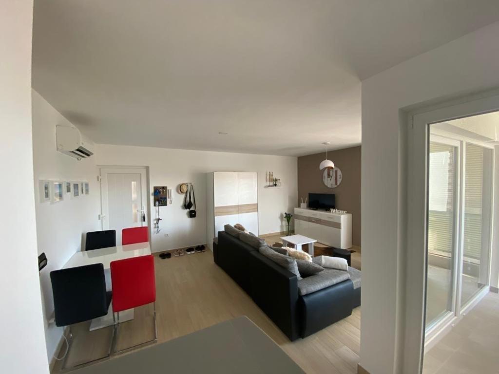 Apartman Erika Nin Luaran gambar
