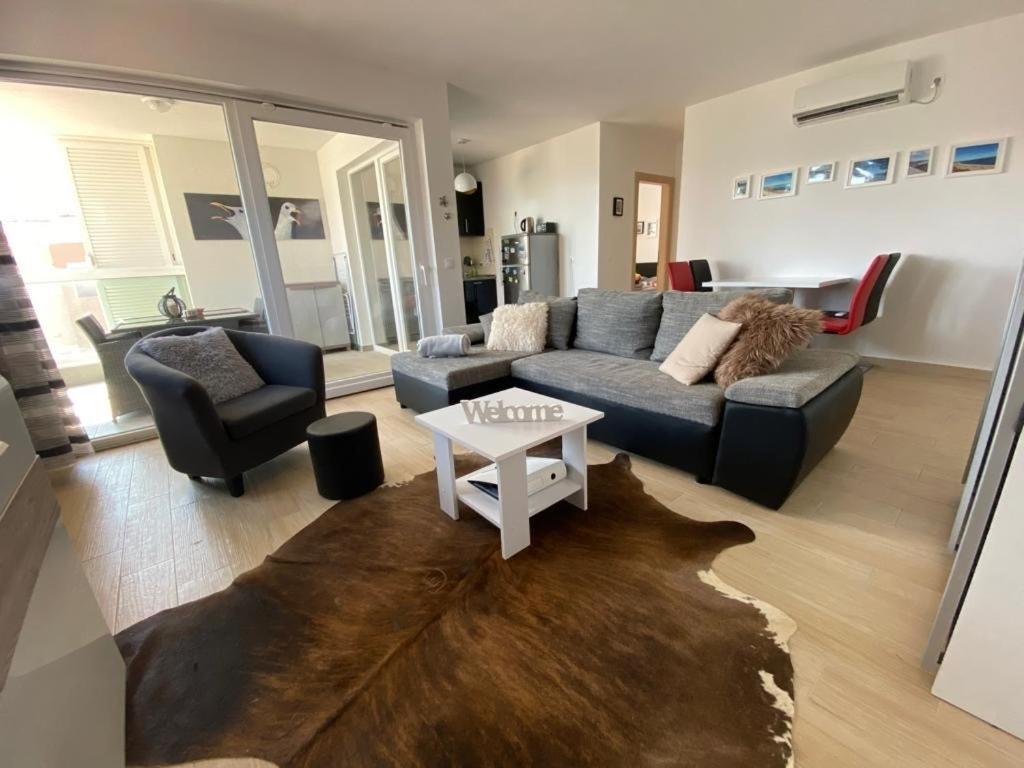 Apartman Erika Nin Luaran gambar